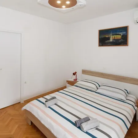 Jasna 3 Apartment *